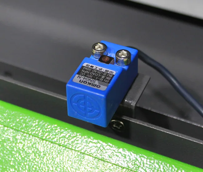 Large Scale Laser Cutting Machine - Magnetic safety switches on all doors